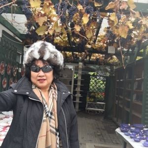 Meet your Posher, Sabrina